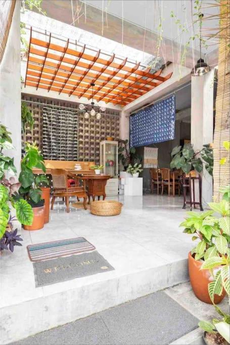 Hotel Teras Sabin à Ngabean Extérieur photo